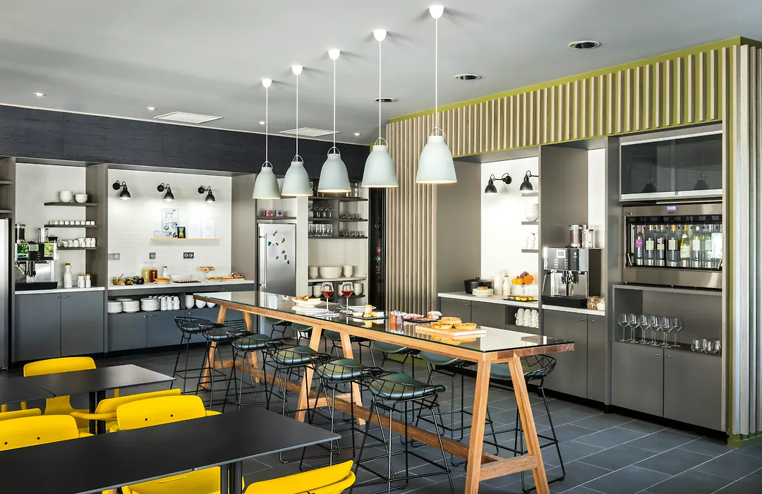 Okko Hotels Grenoble Centre-1